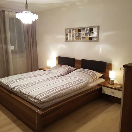 Andys Ferienwohnung Нойштадт-ан-дер-Вальднааб Екстер'єр фото
